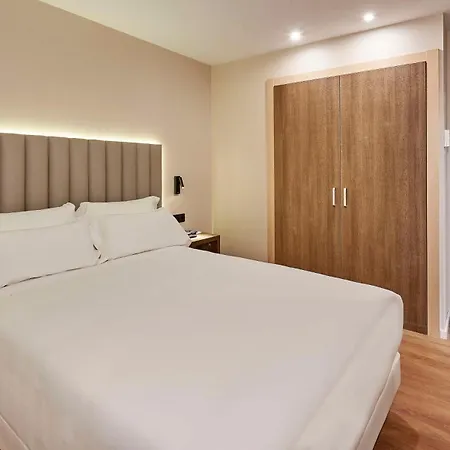 Nh Szálloda 4*
